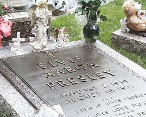 Elvis' Grave